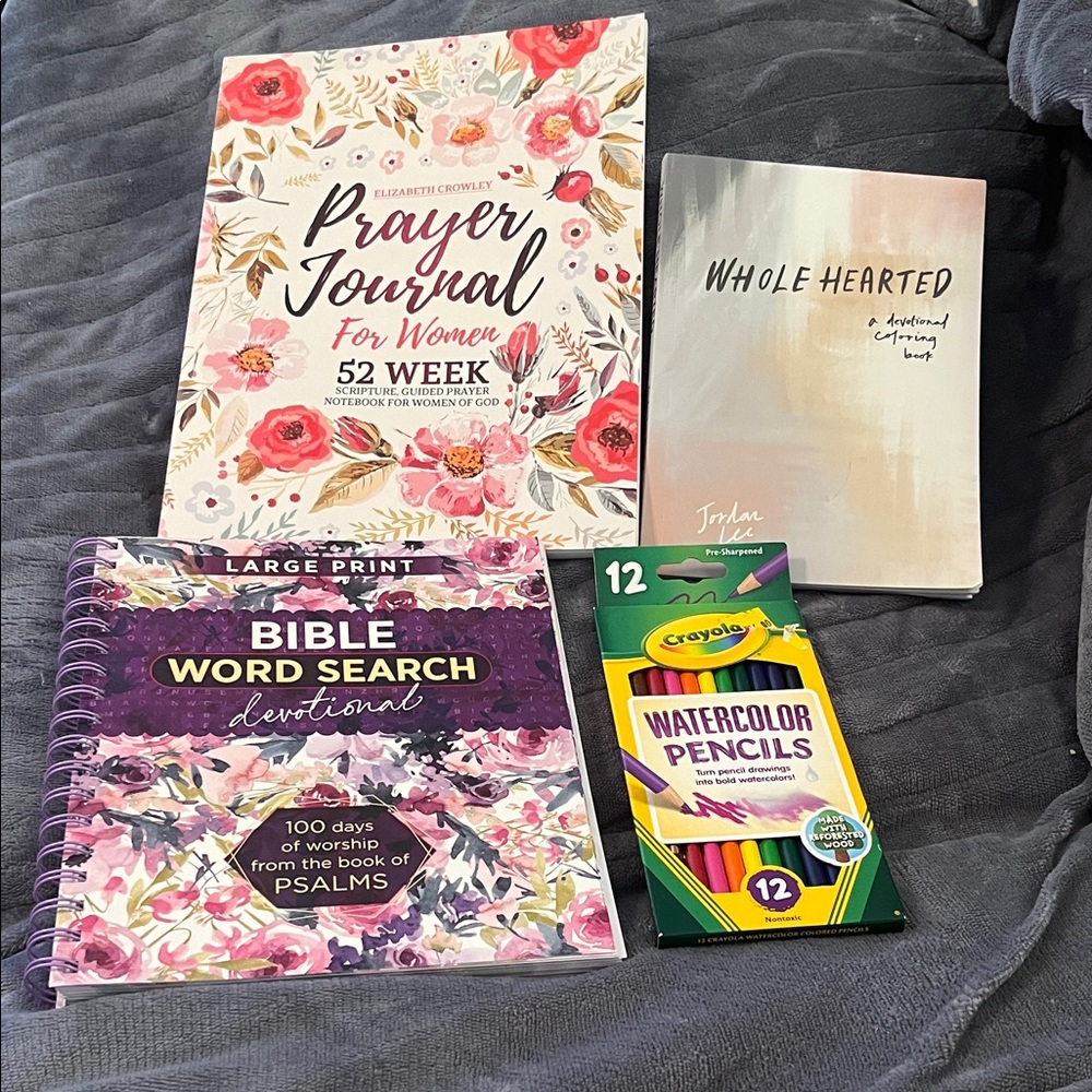 Crayola Watercolor Pencils & Pink Floral Devotional Journal Set